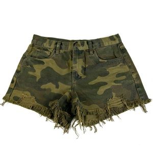 Blank NYC Women's The Barrow High Rise Cut Off Jean Shorts Camo Print Size 25